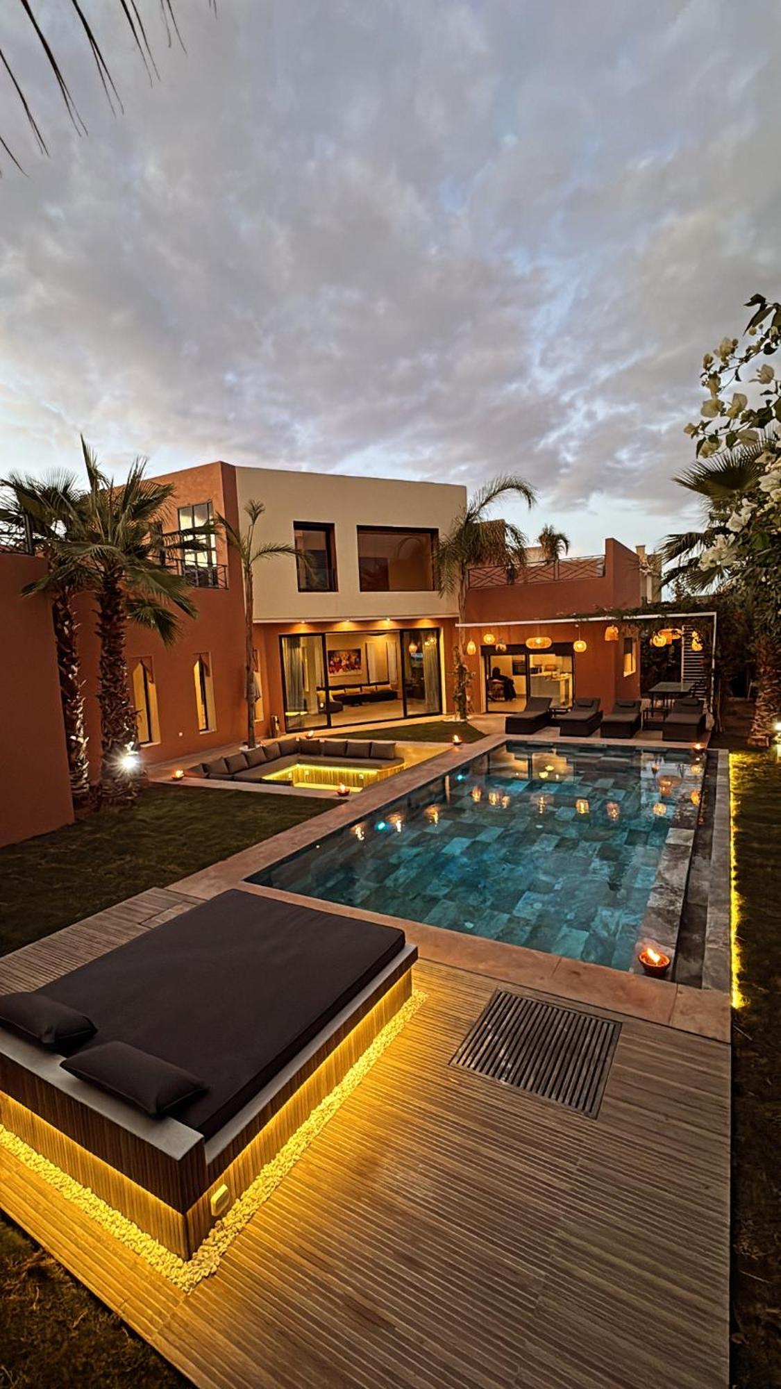 Villa Mattia Piscine Chauffee Sans Vis A Vis Marrakesh Eksteriør bilde